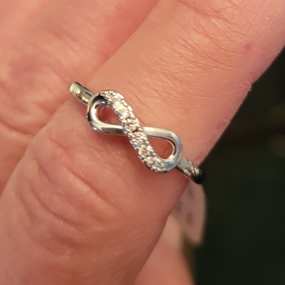 Infinity size 8 cubic zirconia infinity stainless ring